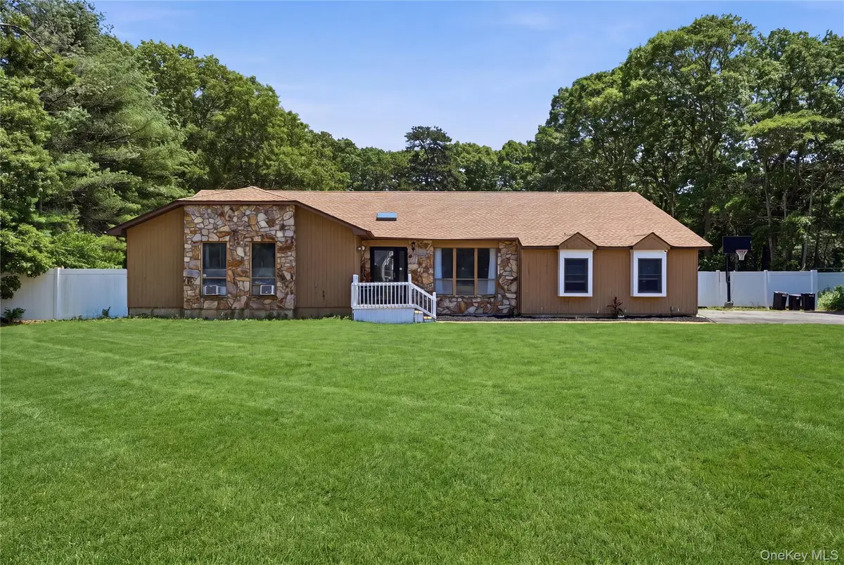 43 Margin Drive W, Shirley, NY 11967 - #1
