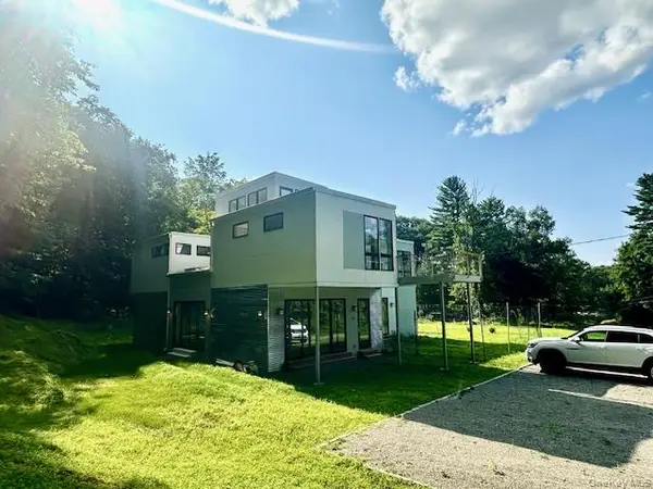 32 Brook Lane, Cortlandt Manor, NY 10567