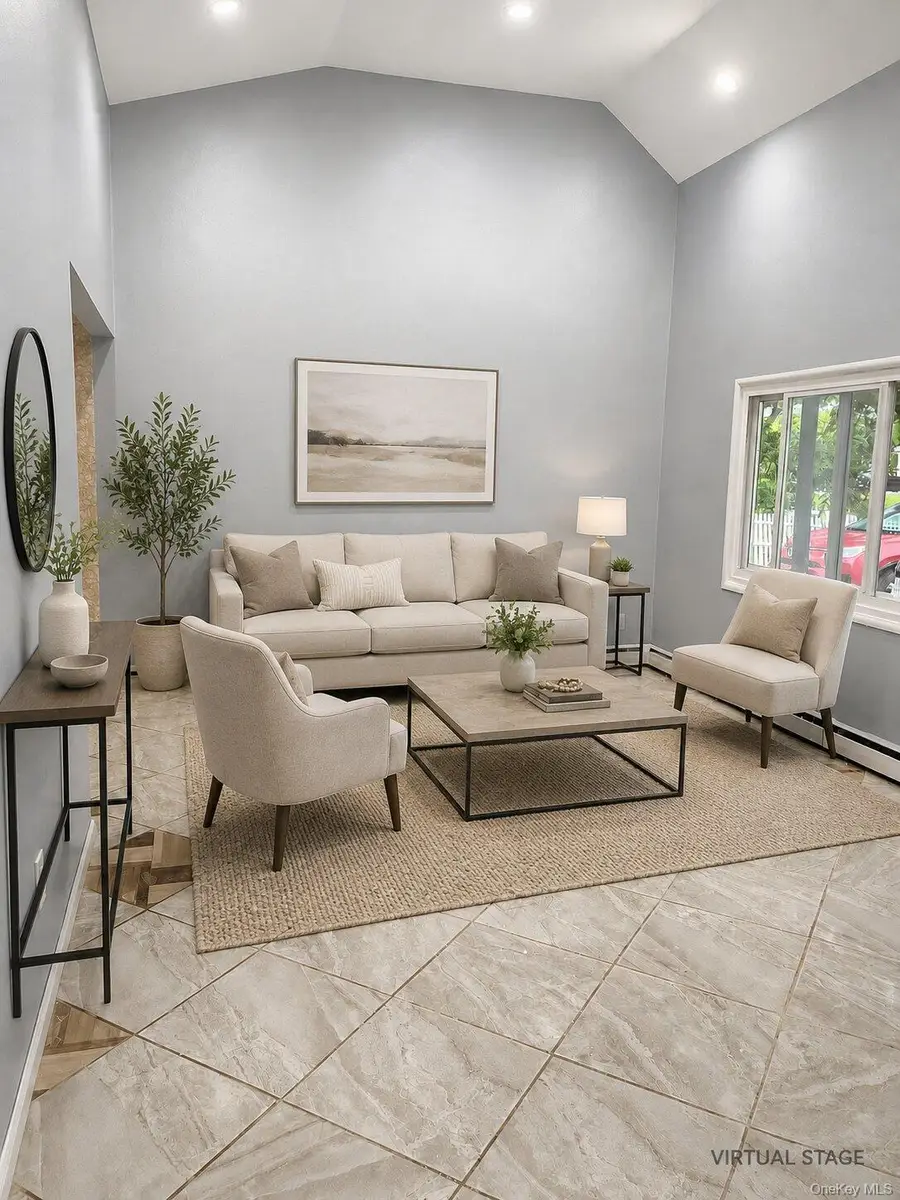 382 Jamaica Avenue, Medford, NY 11763 - #3