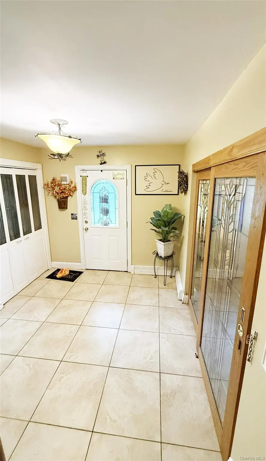 4 John Vincent Court, Centereach, NY 11720 - #3