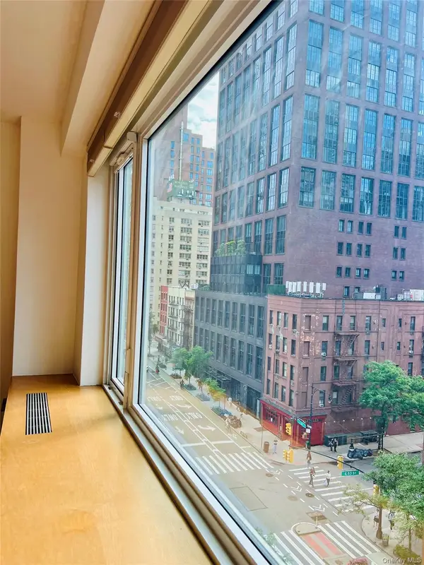 411 East 53rd Street #8L, New York (Manhattan), NY 10022