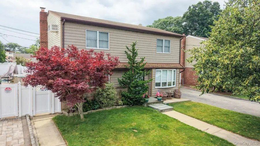 1005 Ferngate Drive, Franklin Square, NY 11010 - #3