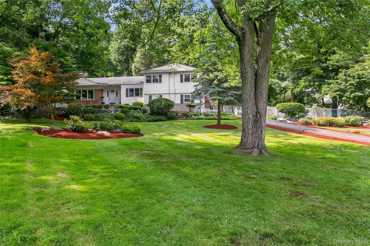 120 Cedar Drive E, Briarcliff Manor, NY 10510 - #1