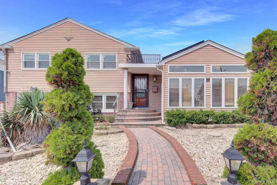 24 Pinehurst Street, Lido Beach, NY 11561 - #2