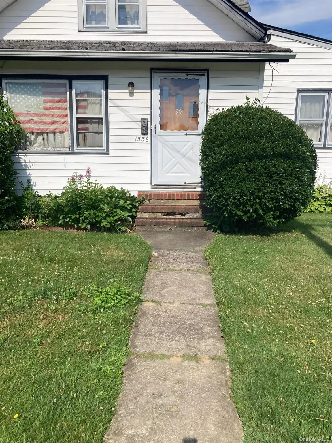 1536 Rhode Avenue, Merrick, NY 11566 - #1