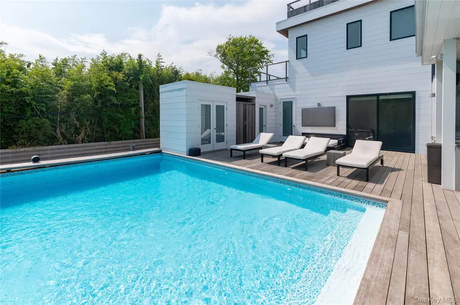 35 Kelp Avenue, Seaview, NY 11770 - #2