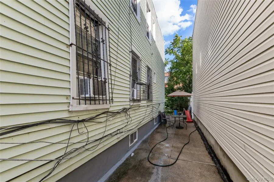 8714 56th Avenue, Elmhurst, NY 11373 - #3