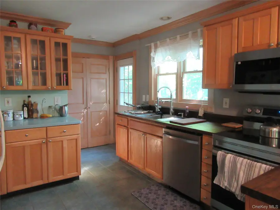 703 Little Britain Road, New Windsor, NY 12553 - #2
