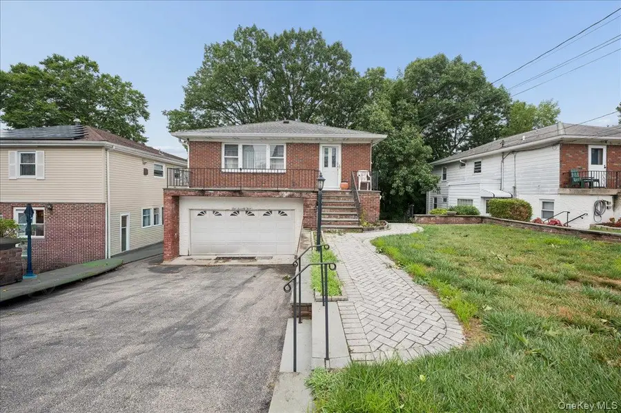 173 Bennett Avenue, Yonkers, NY 10701 - #2