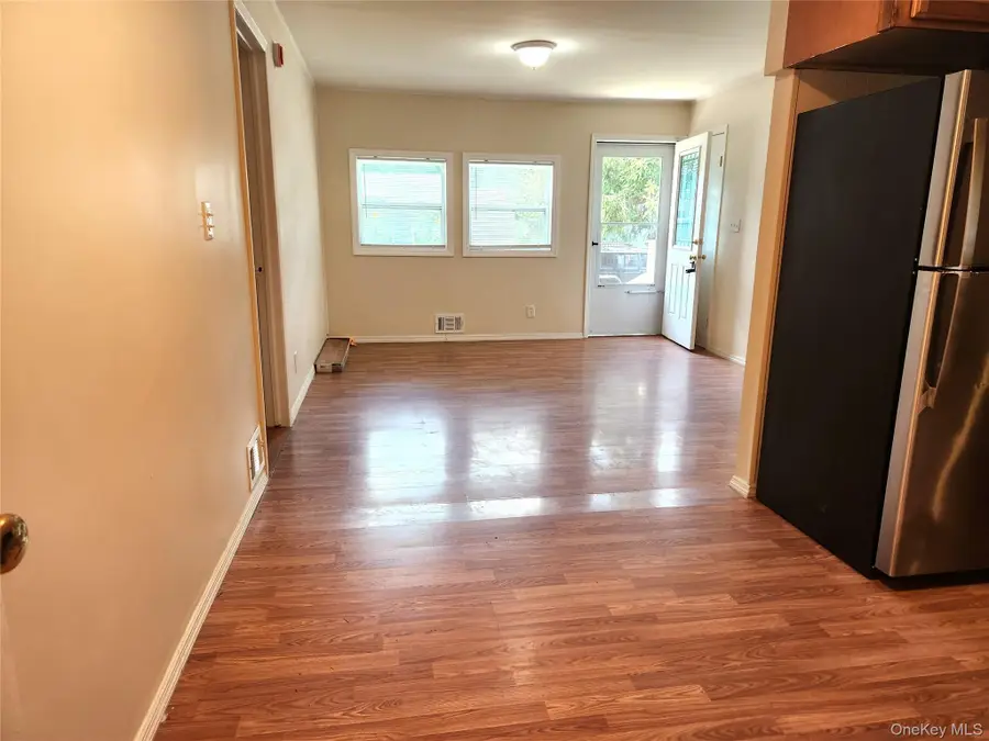 47 Pace Avenue, Bellport, NY 11713 - #3