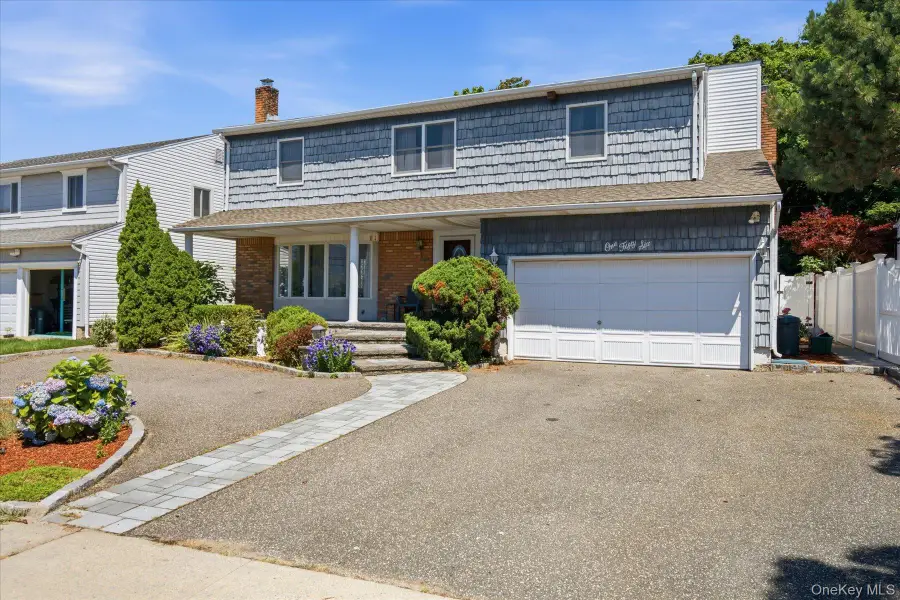 156 Lea Ann Terrace, Wantagh, NY 11793 - #3