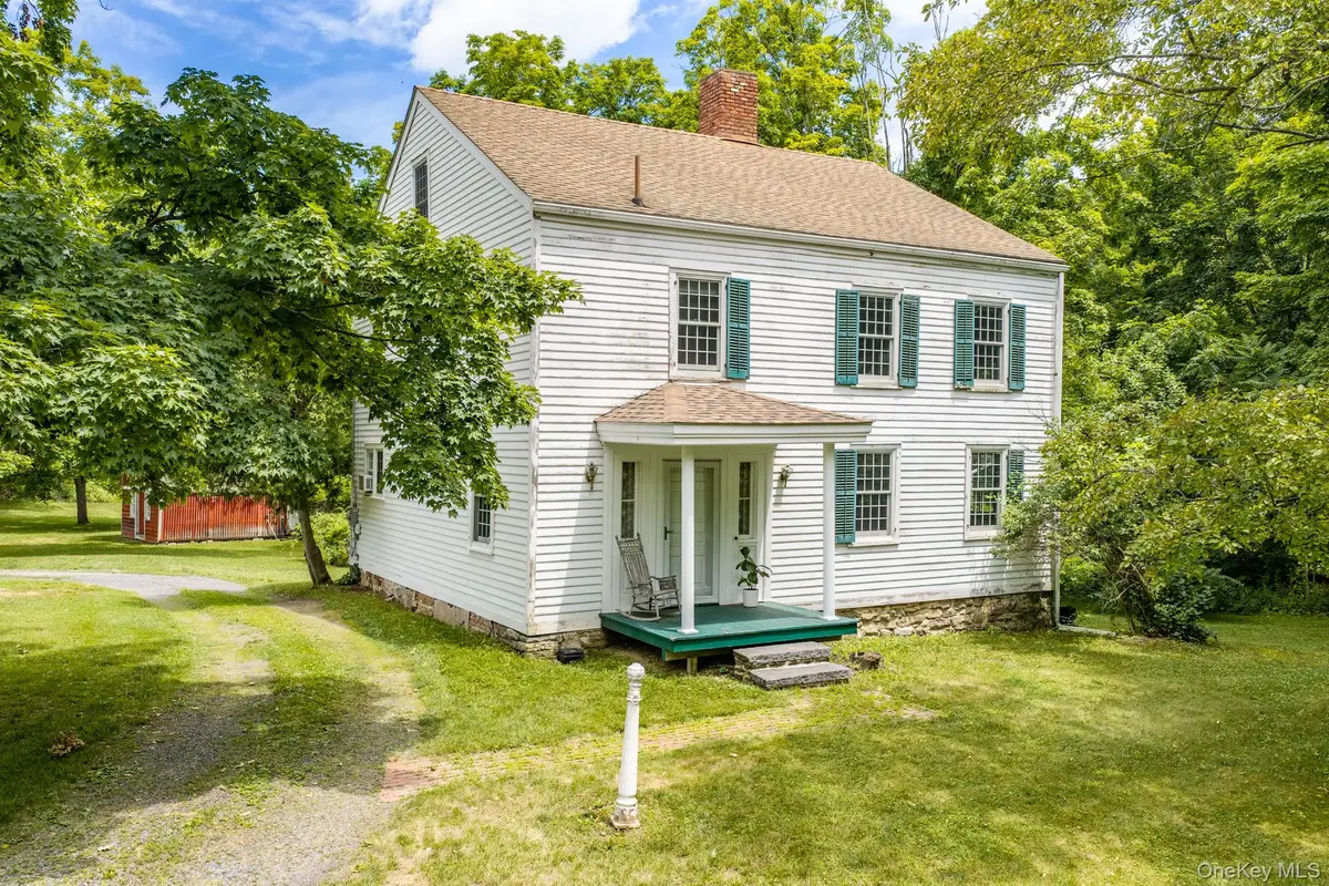 4 Plains Road, Walden, NY 12586 - #1