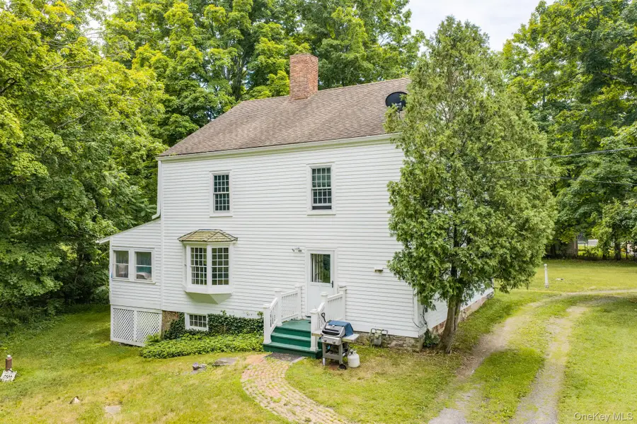 4 Plains Road, Walden, NY 12586 - #2