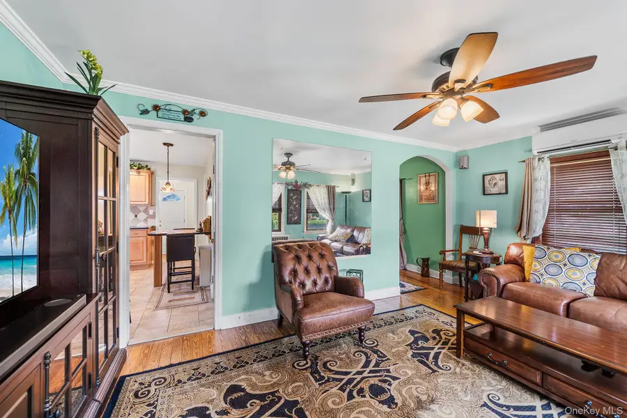 1047 Cornwell Avenue, Baldwin, NY 11510 - #3