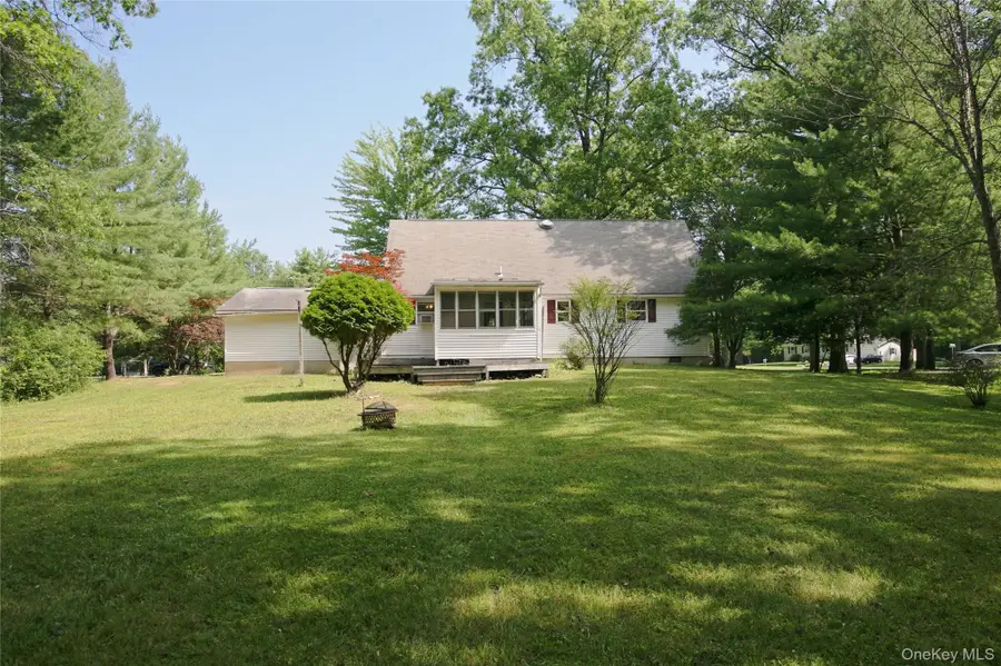 16 Elizabeth Drive, Tivoli, NY 12583 - #3