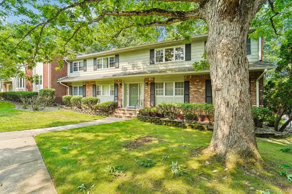 74 Bon Aire Circle #Q12, Suffern, NY 10901