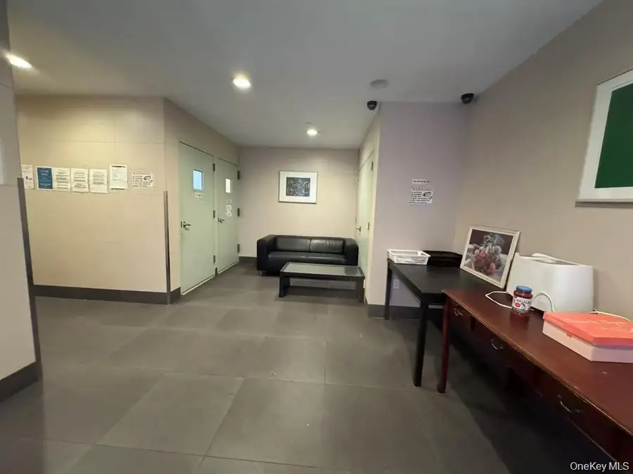 9106 Whitney Avenue #3A, Elmhurst, NY 11373 - #3