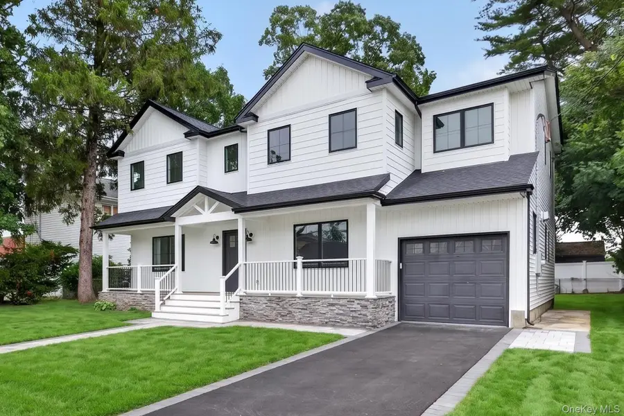 238 N Oak Street, Massapequa, NY 11758 - #3