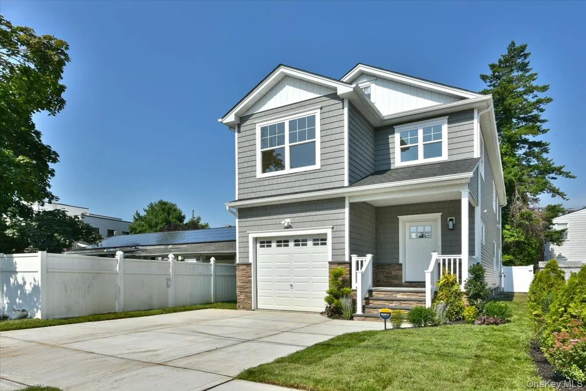 44 Bell Street, Valley Stream, NY 11580 - #1