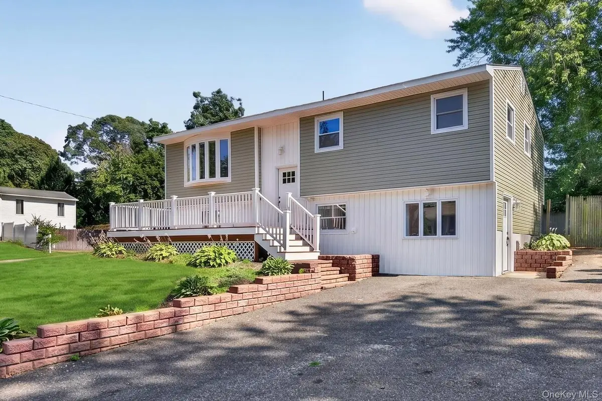 42 Crestwood Lane, Farmingville, NY 11738 - #1