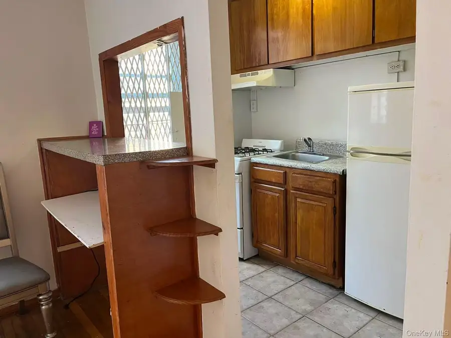 1332 Metropolitan Avenue #6A, Bronx, NY 10462 - #3