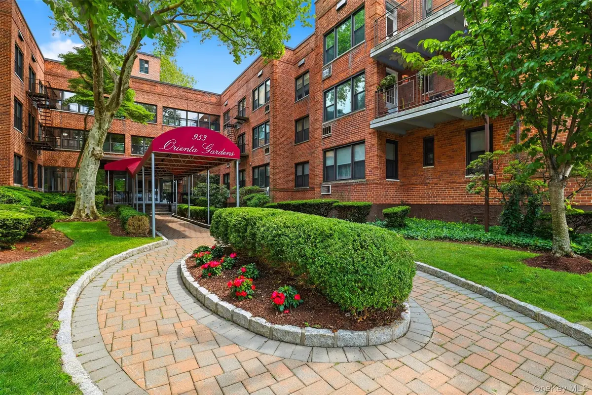 953 W Boston Post Road #3A, Mamaroneck, NY 10543 - #1
