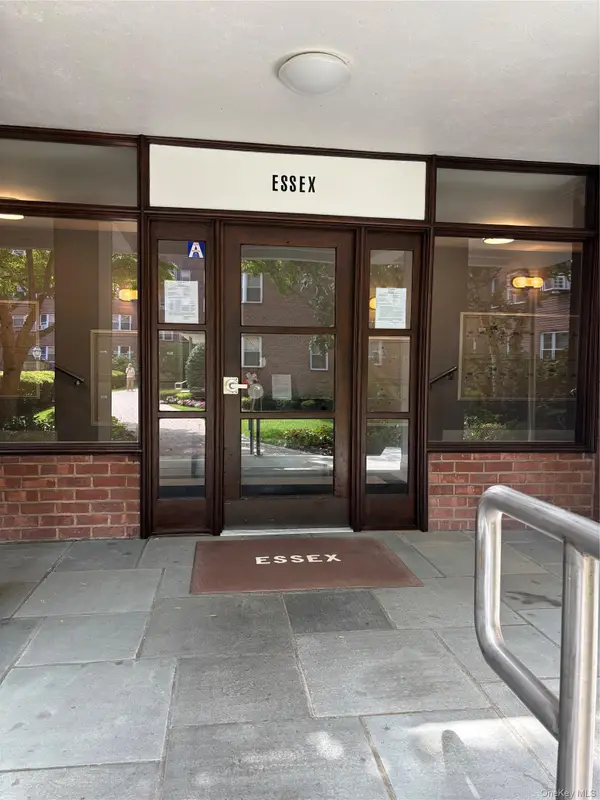 235 Garth Road #E5G, Scarsdale, NY 10583
