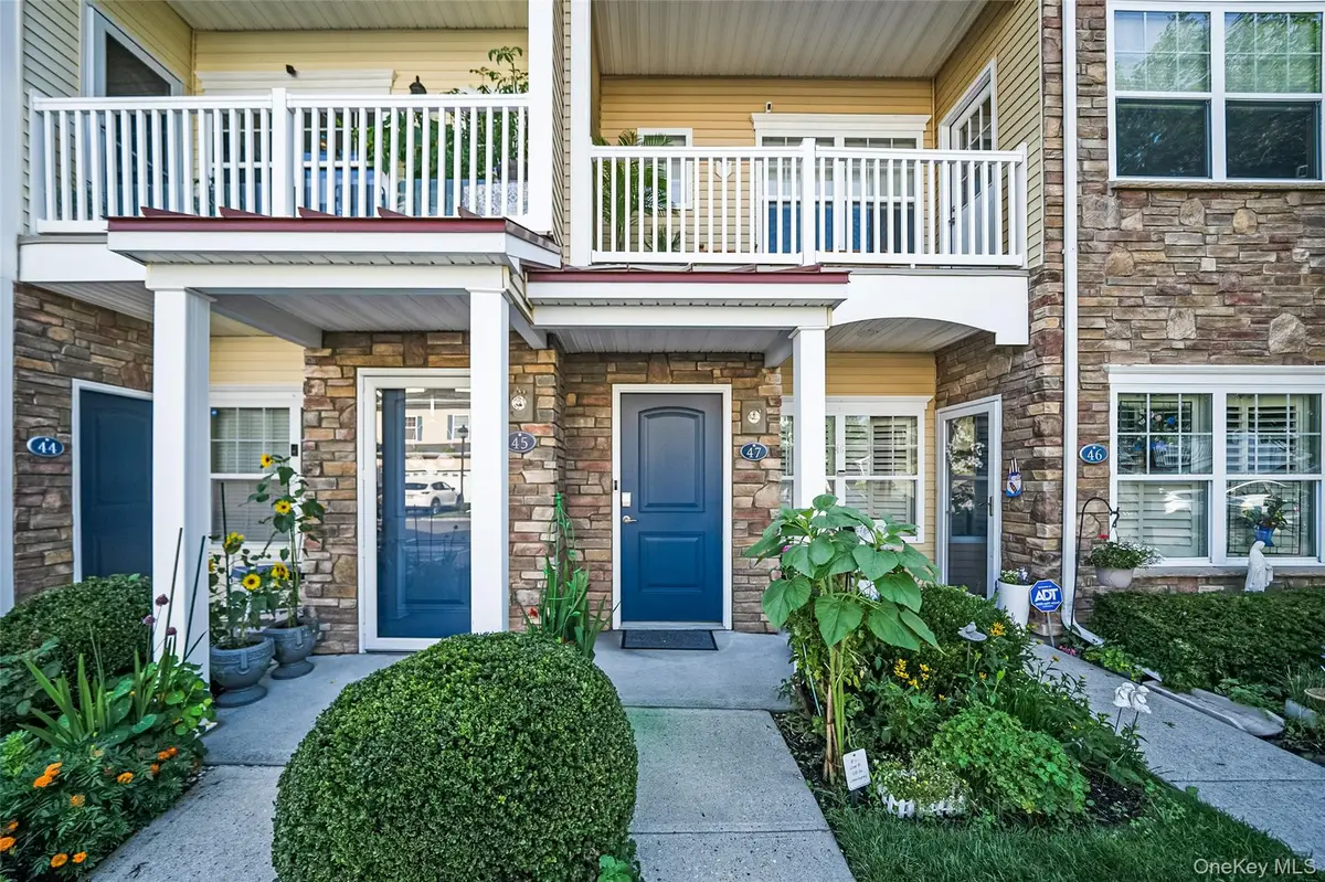 47 Barley Lane, Patchogue, NY 11772 - #1