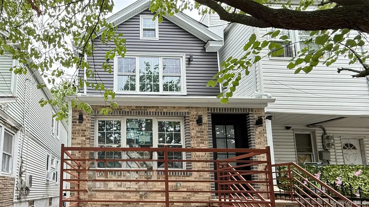 107-29 118th Street, South Richmond Hill, NY 11419 - #1