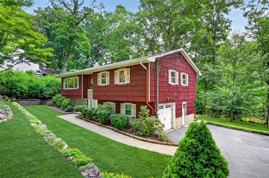 3 Hazelwood Road, Sloatsburg, NY 10974 - #3