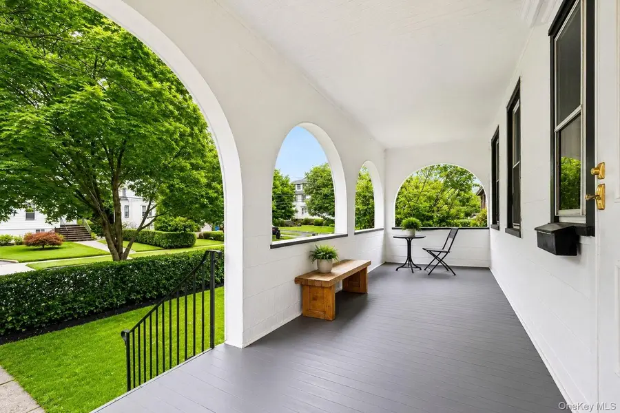 46 Meadow Lane, New Rochelle, NY 10805 - #3