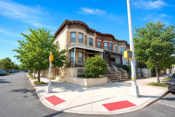 13730 101st Avenue, Jamaica, NY 11435
