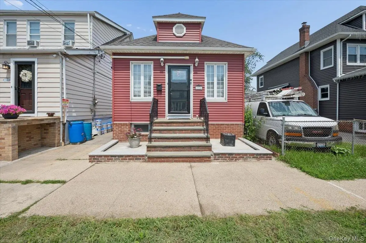 2915 Sommer Place, Bronx, NY 10465 - #1