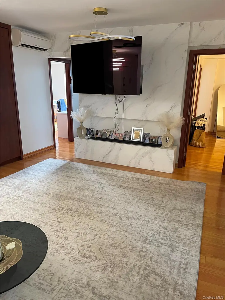 61-35 98th St #10D, Rego Park, NY 11374 - #2