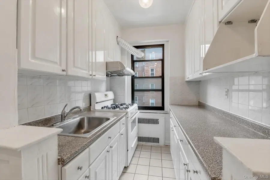 96-11 65 Road #305, Rego Park, NY 11374 - #3