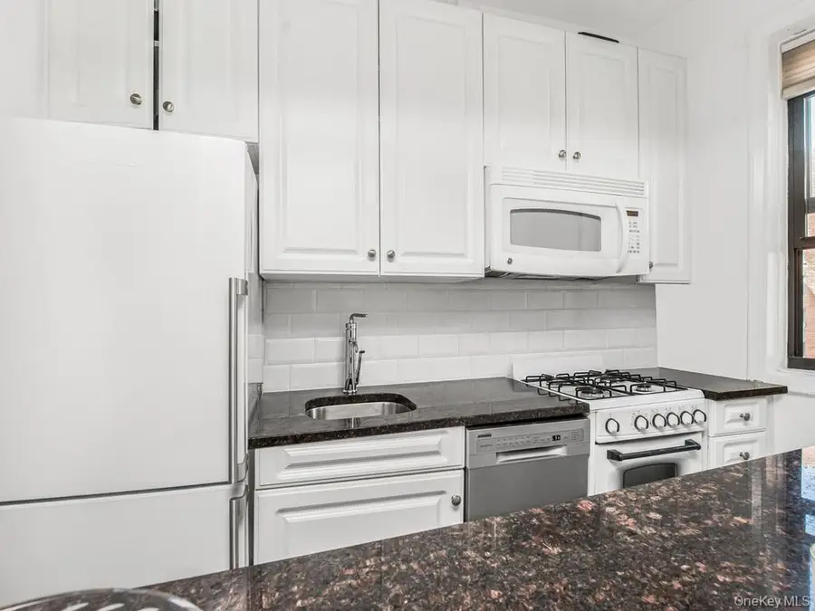 3875 Waldo Avenue #9R, Bronx, NY 10463 - #2