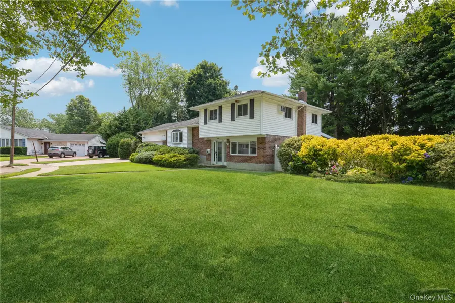 7 Ebb Court, Commack, NY 11725 - #2