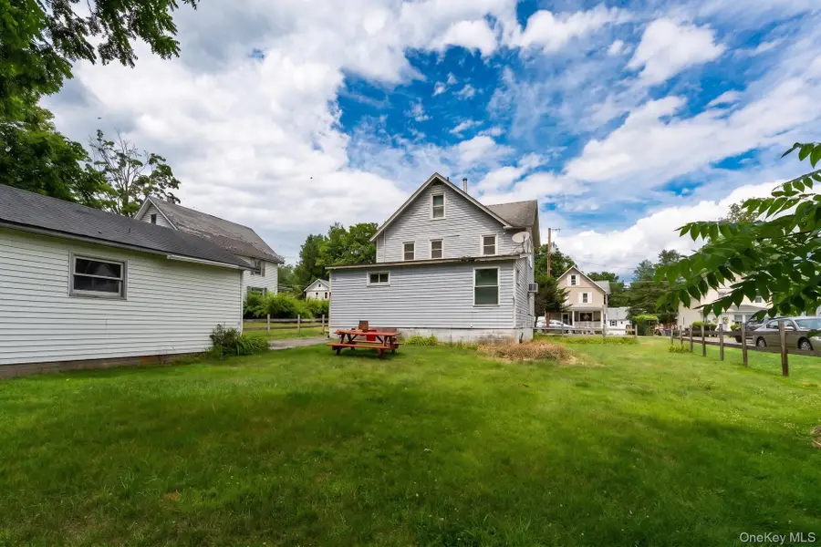8 Elm Street, Ellenville, NY 12428 - #3