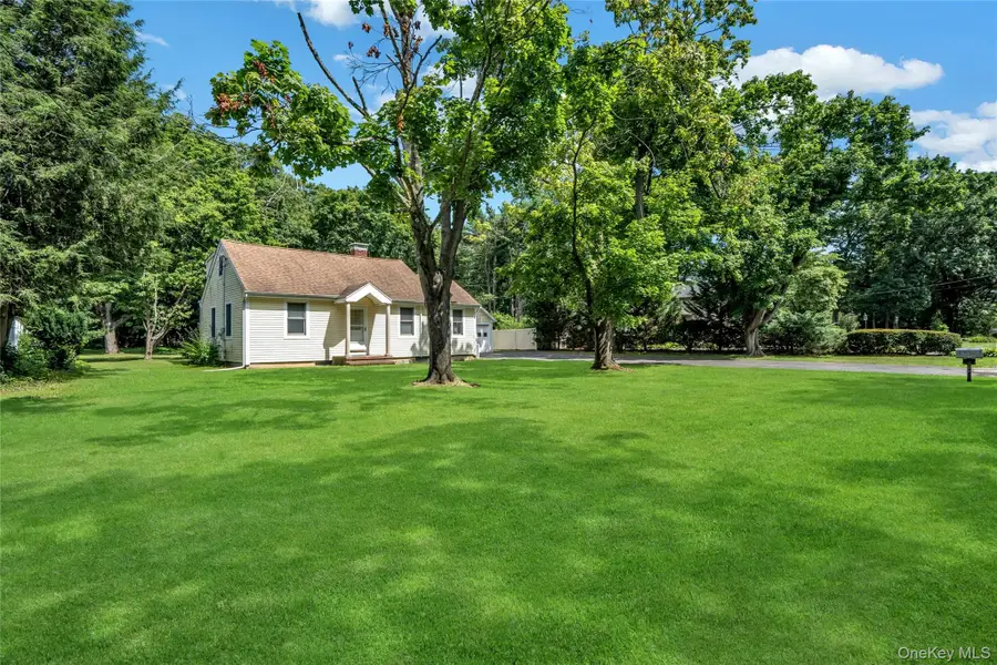 33 Laurel Drive, Smithtown, NY 11787 - #2