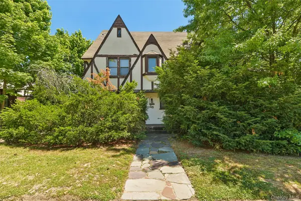 38 Cedarhurst Avenue, Cedarhurst, NY 11516