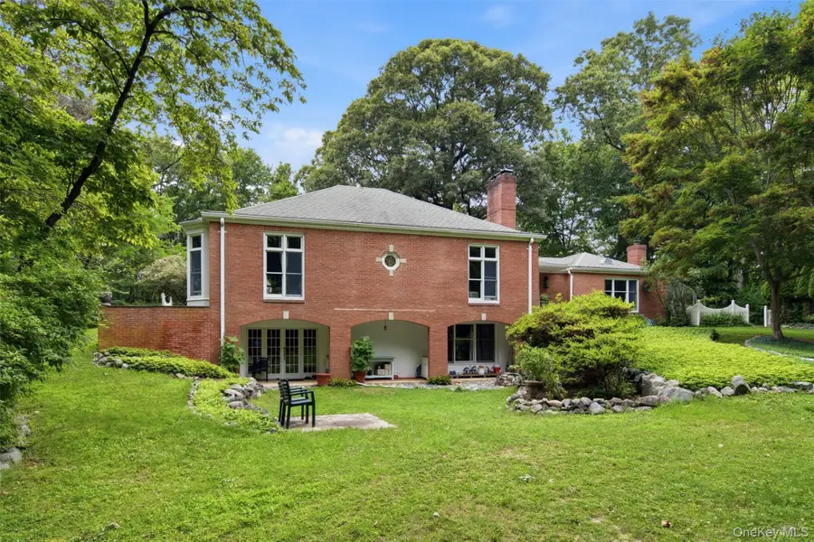 25 Forrest Drive, Lloyd Harbor, NY 11743 - #2