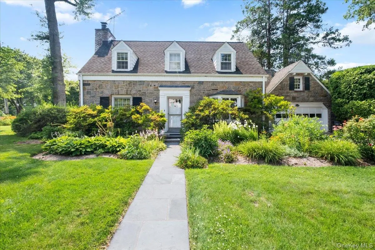 115 Ogden Avenue, White Plains, NY 10605 - #1