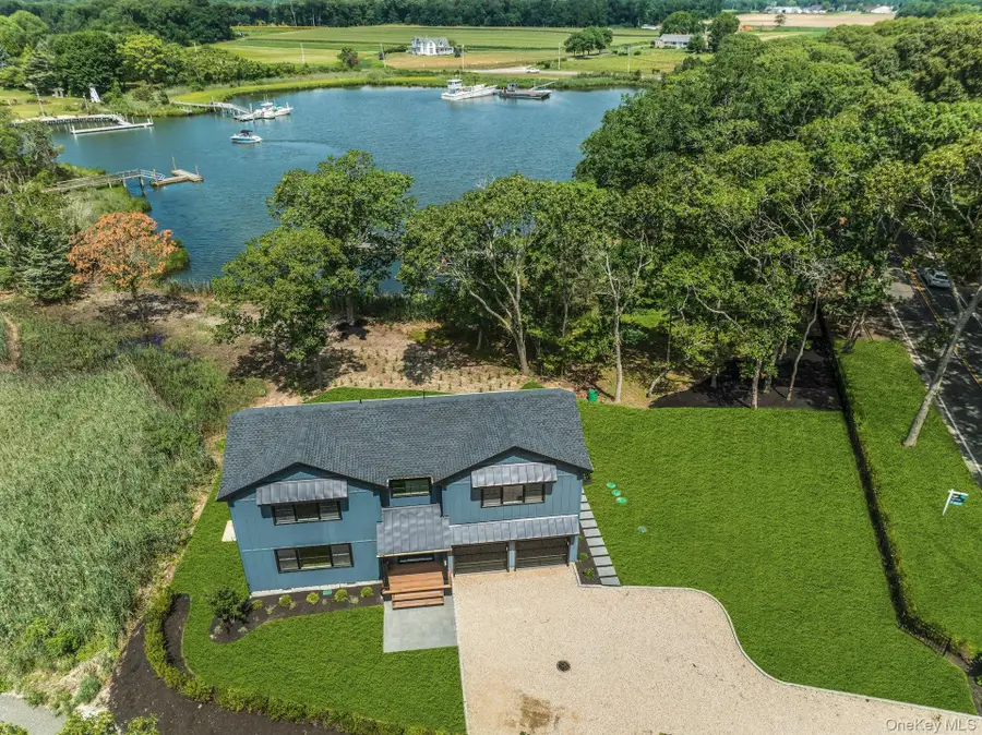 255 Peconic Bay Boulevard, Aquebogue, NY 11901 - #2