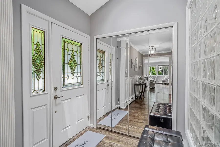4 Missouri Avenue, Mount Sinai, NY 11766 - #2
