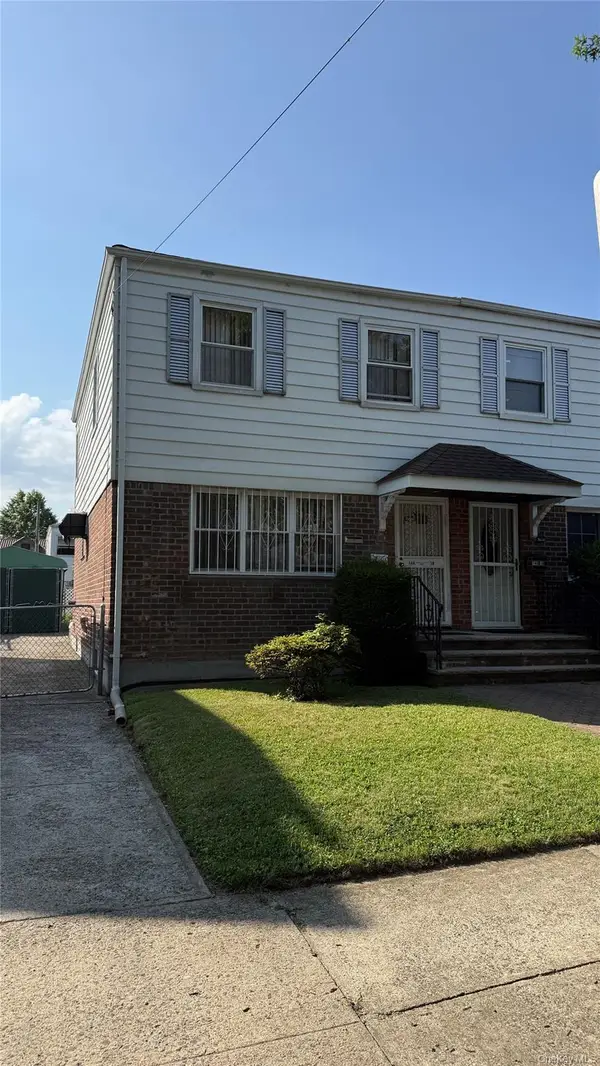 146-18 Kalmia Avenue, Flushing, NY 11355