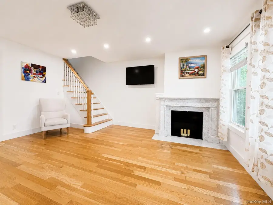 6766 Exeter Street, Forest Hills, NY 11375 - #3