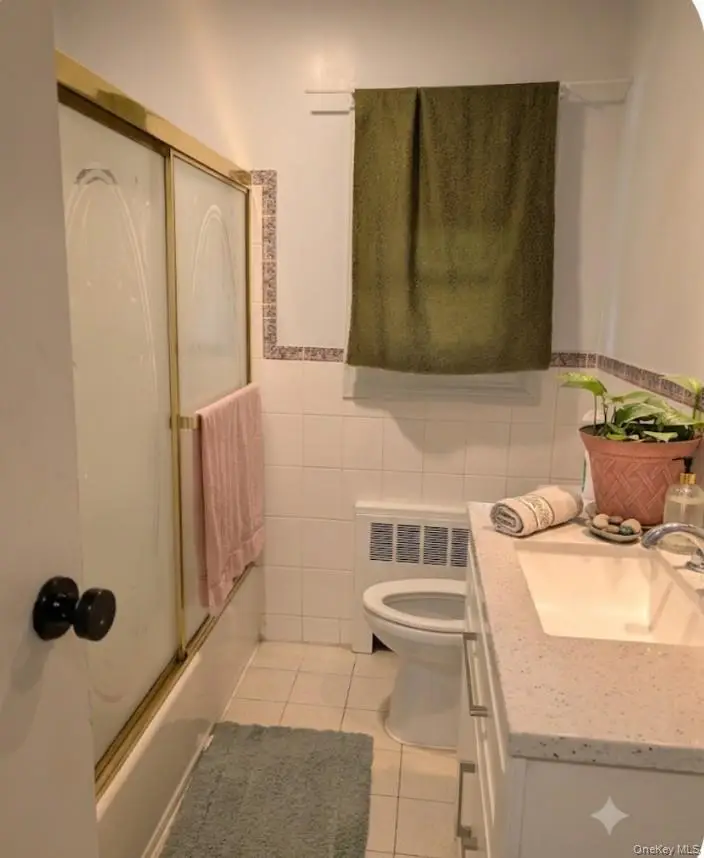 359 Magnolia Avenue, Westbury, NY 11590 - #2