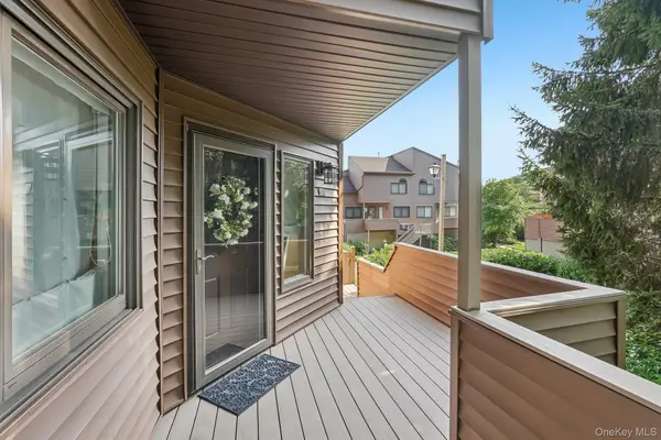 50 Timberline Drive #50, Nanuet, NY 10954
