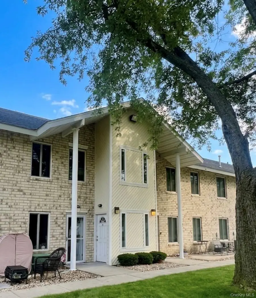 26 El Camino Court Gibbs #26, Coram, NY 11727 - #2
