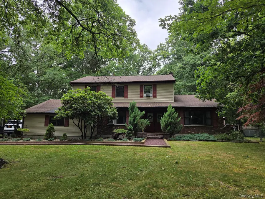 34 Greenshire Way, Walden, NY 12586 - #2